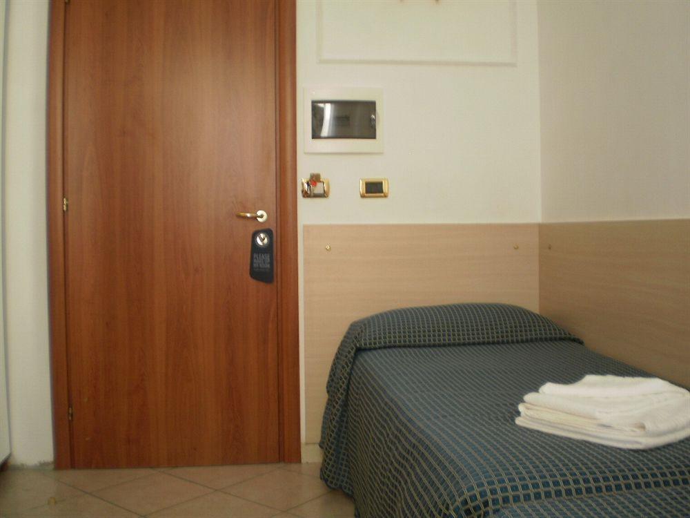 Citta Eterna Guest House Ρώμη Εξωτερικό φωτογραφία