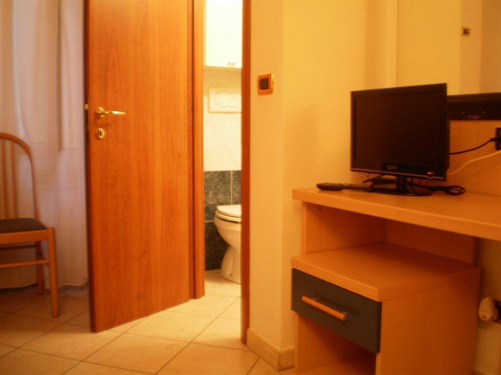 Citta Eterna Guest House Ρώμη Εξωτερικό φωτογραφία